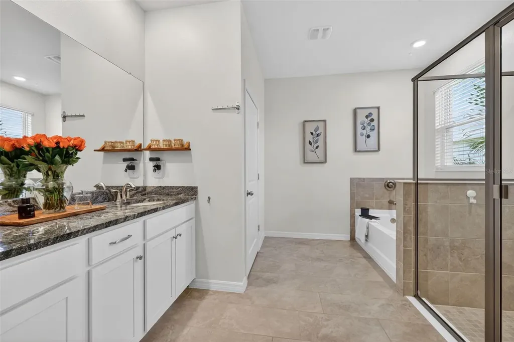 5667 Woodland Sage Drive Sarasota FL 34238