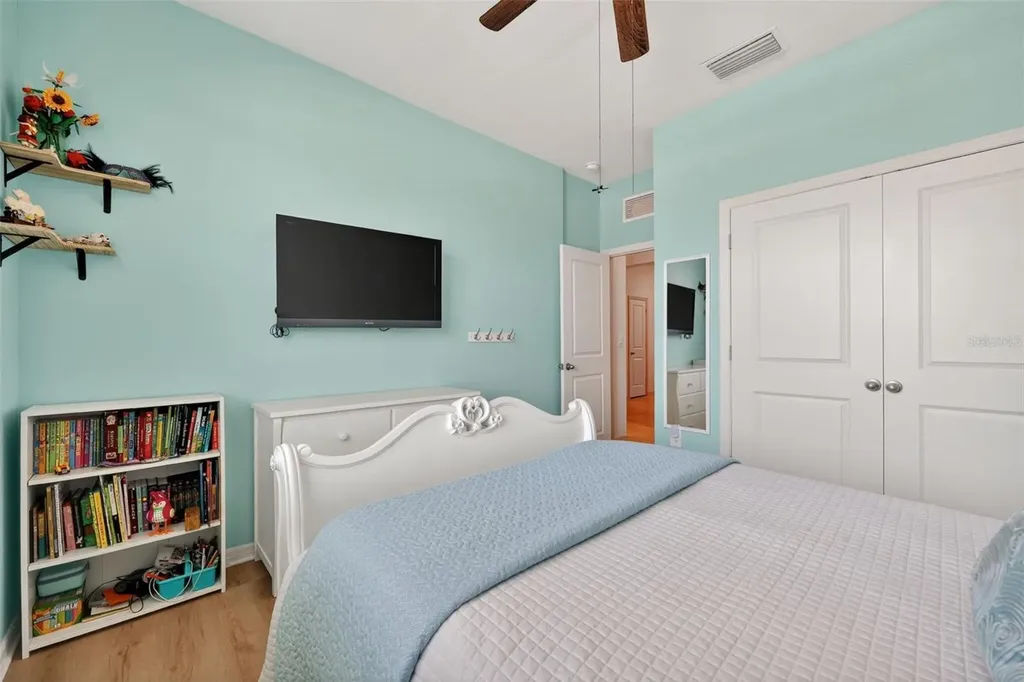 5667 Woodland Sage Drive Sarasota FL 34238