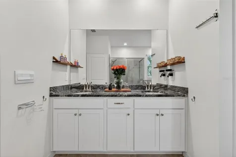 5667 Woodland Sage Drive Sarasota FL 34238