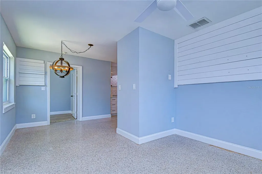 5614 30th Avenue S Gulfport FL 33707
