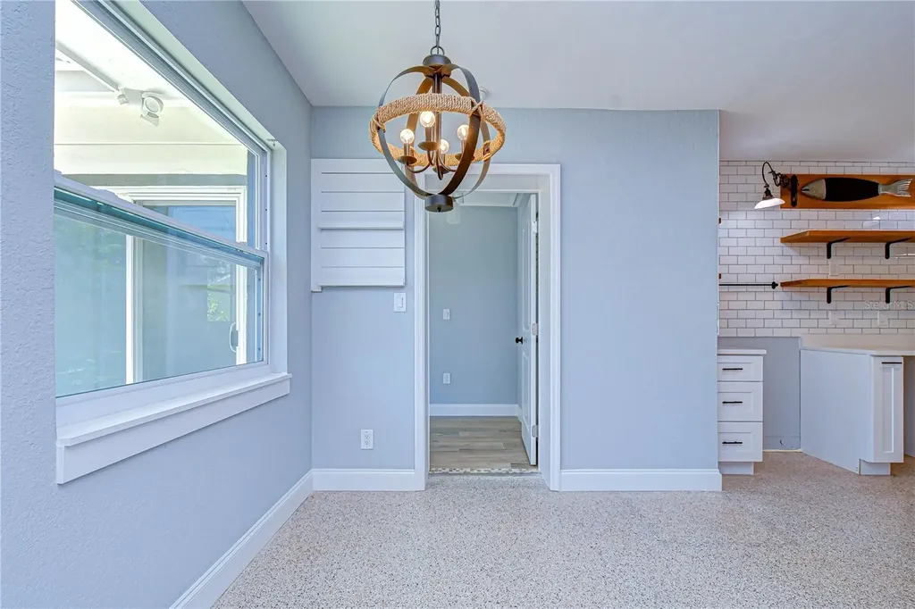 5614 30th Avenue S Gulfport FL 33707