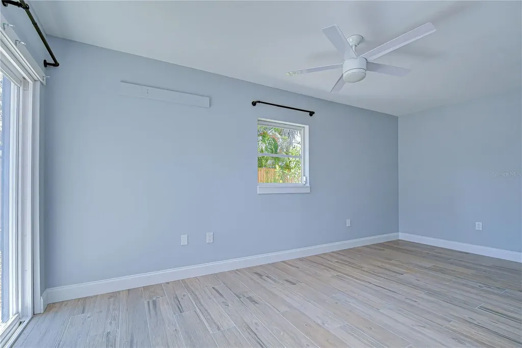 5614 30th Avenue S Gulfport FL 33707