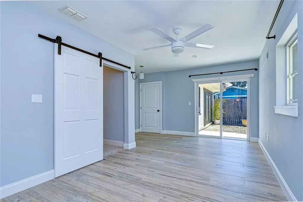 5614 30th Avenue S Gulfport FL 33707