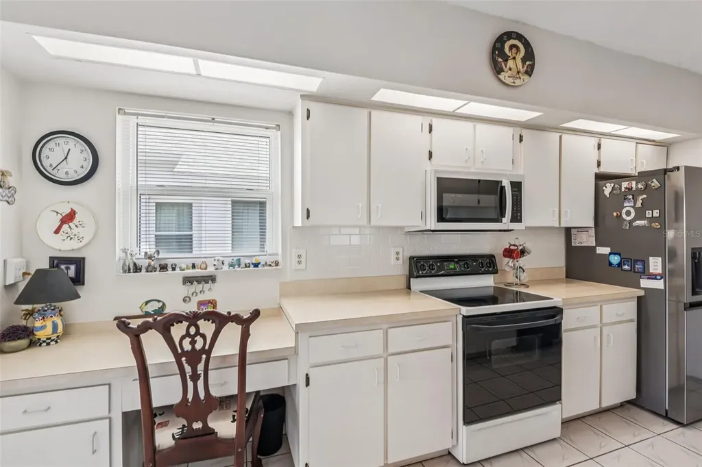 214 Linger Lane Sun City Center FL 33573