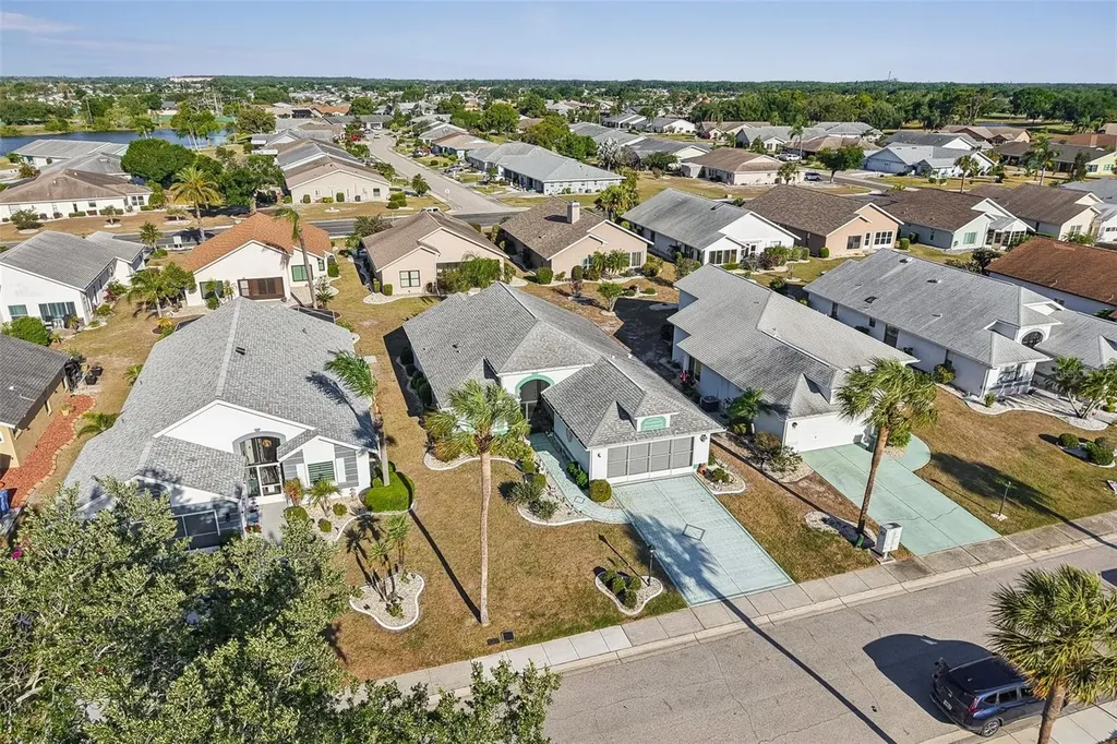 214 Linger Lane Sun City Center FL 33573
