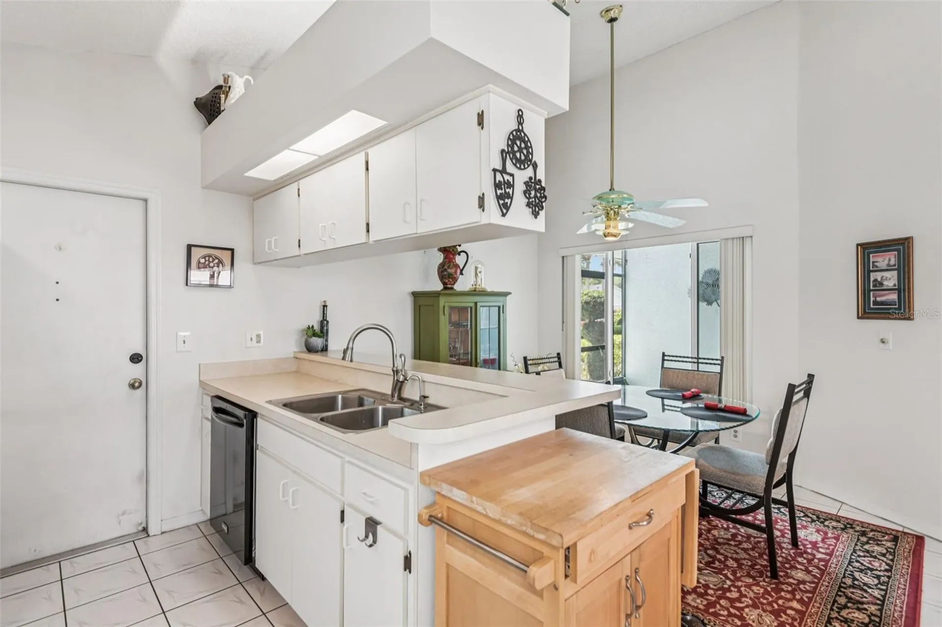 214 Linger Lane Sun City Center FL 33573