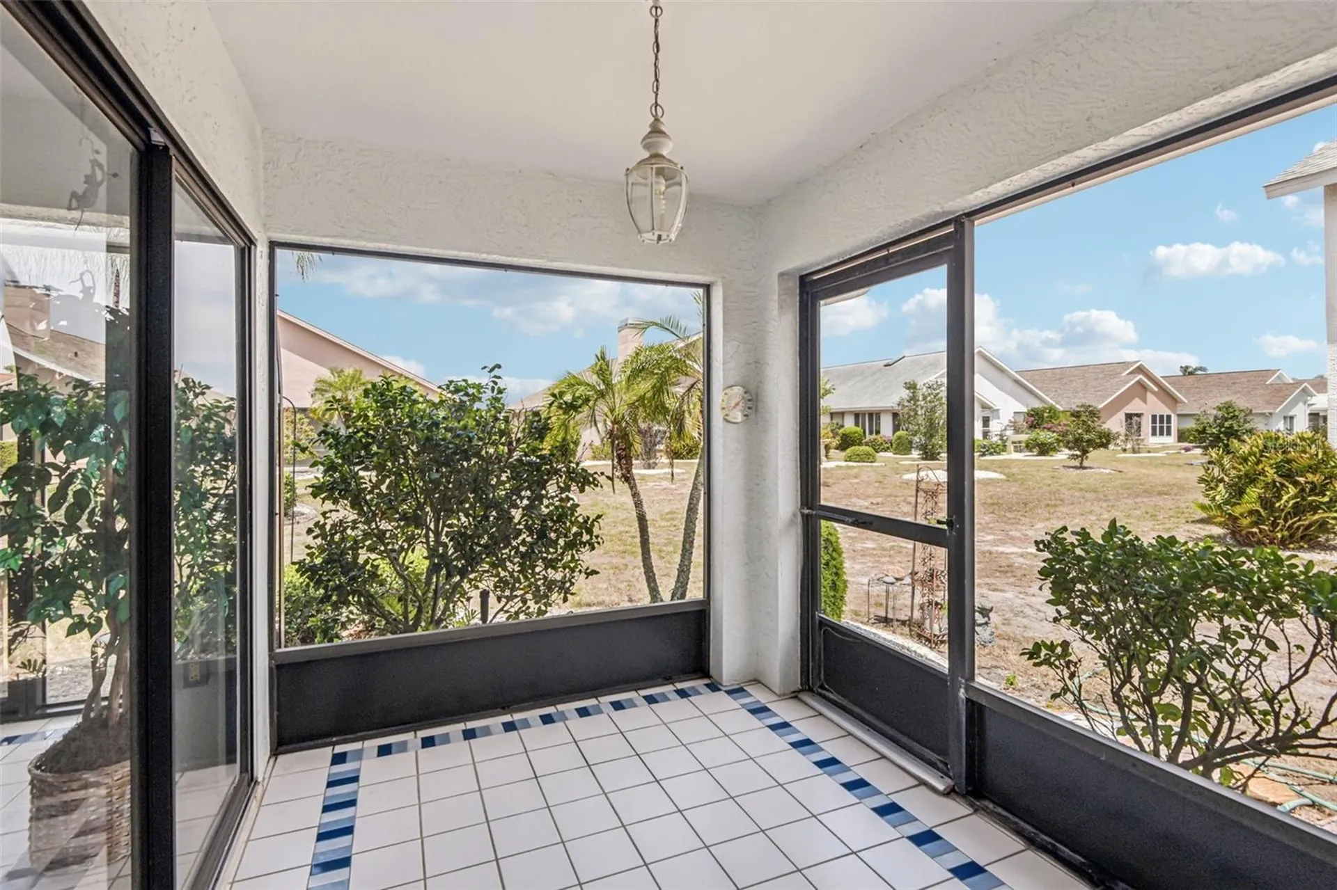 214 Linger Lane Sun City Center FL 33573