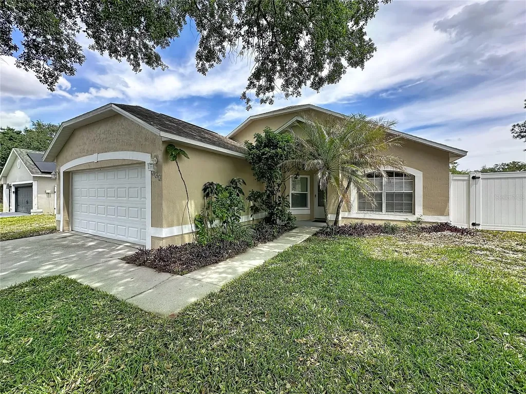 231 Sunrise Road Davenport FL 33837
