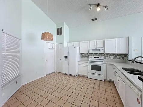 231 Sunrise Road Davenport FL 33837