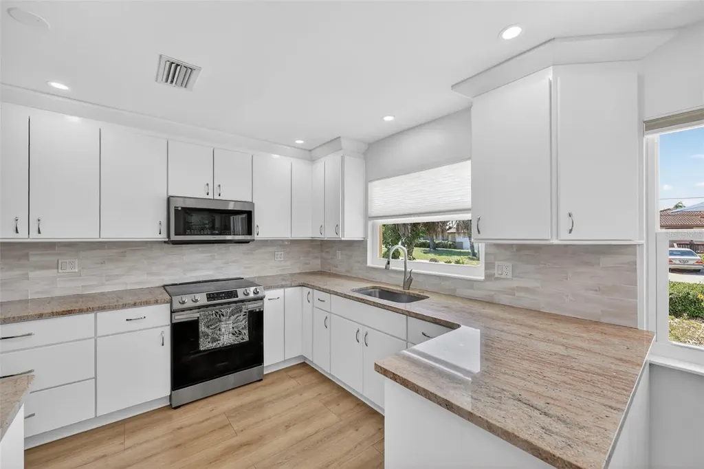 209 Westwinds Drive Palm Harbor FL 34683