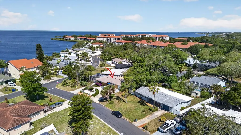 209 Westwinds Drive Palm Harbor FL 34683