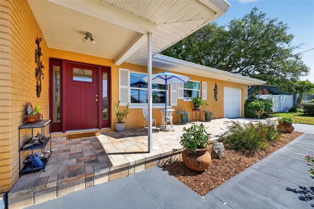 209 Westwinds Drive Palm Harbor FL 34683