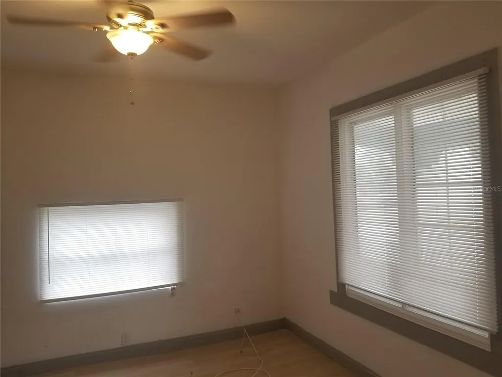 2107 W Chestnut Street Tampa FL 33607