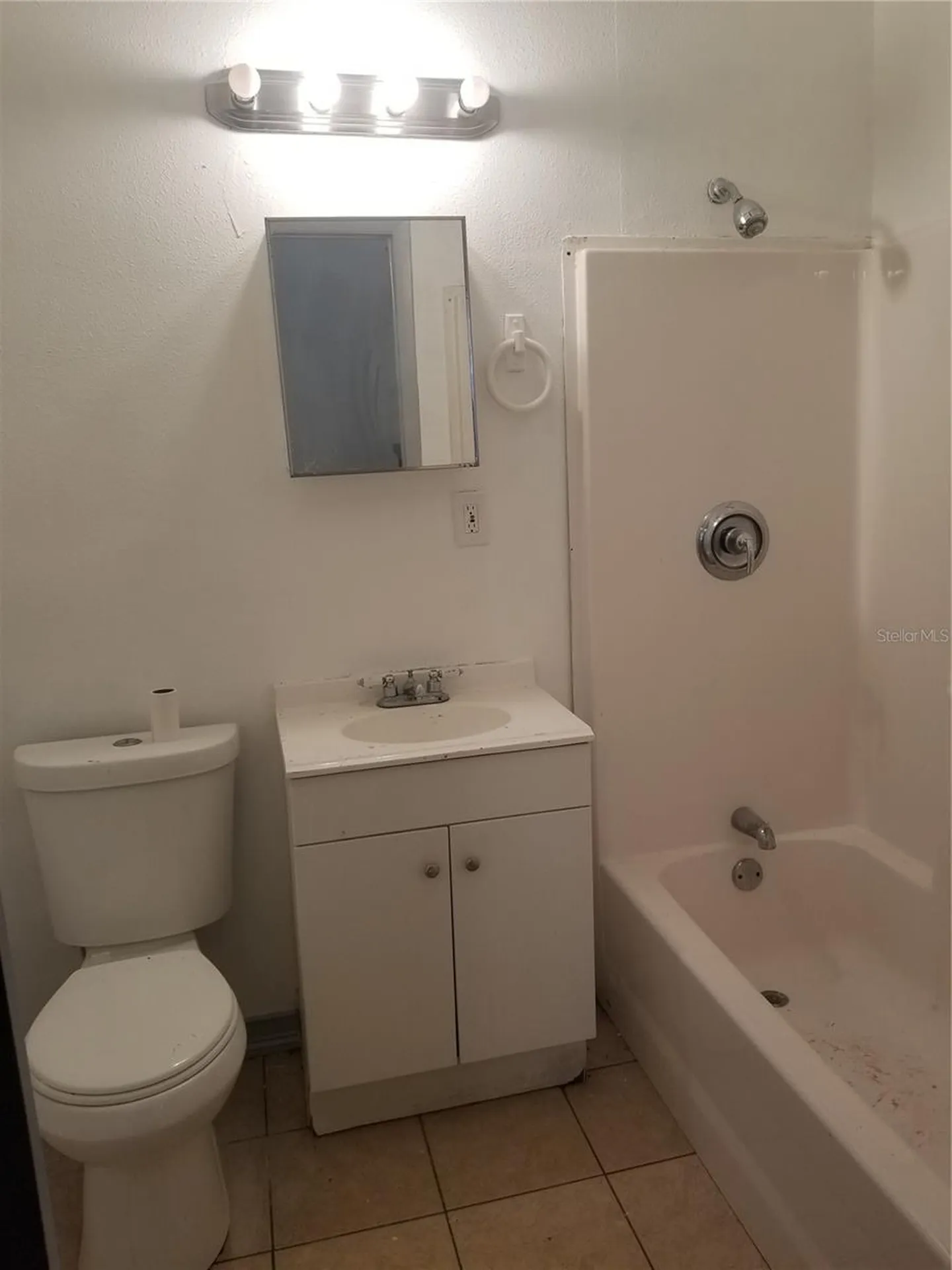 2107 W Chestnut Street Tampa FL 33607