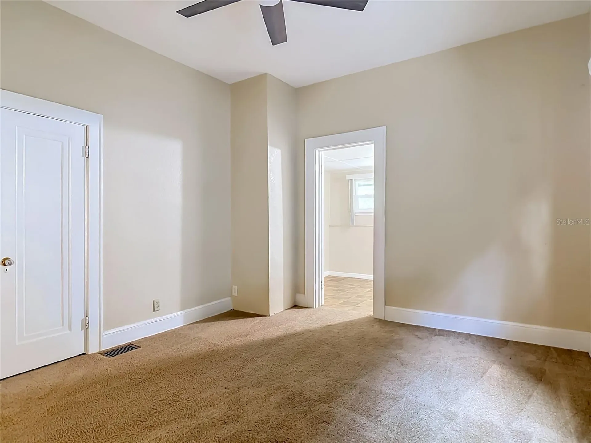 224 S Salisbury Avenue Deland FL 32720