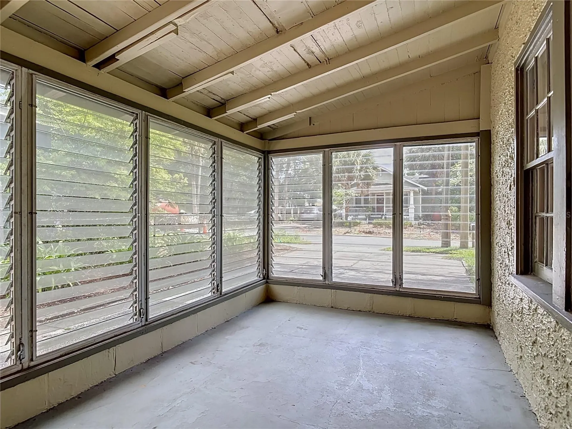 224 S Salisbury Avenue Deland FL 32720