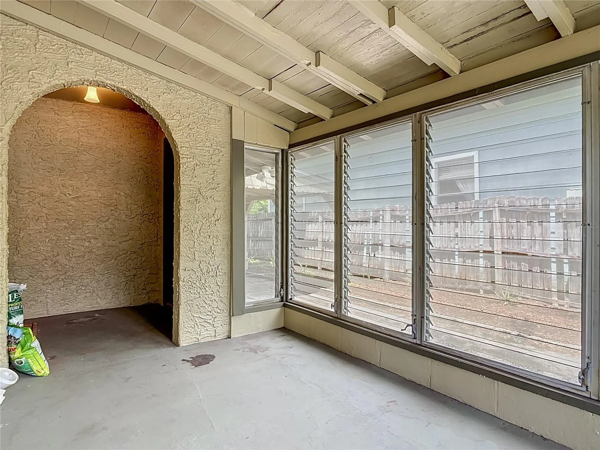 224 S Salisbury Avenue Deland FL 32720