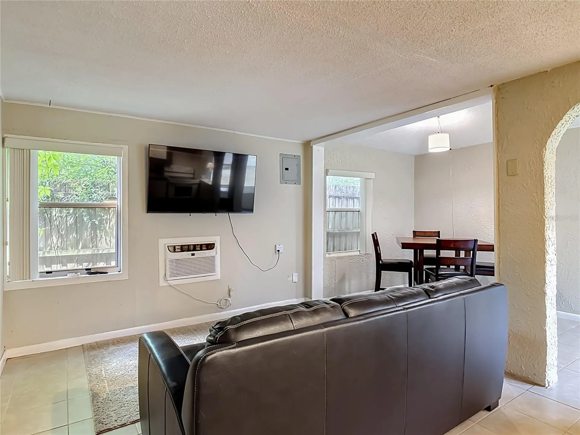 224 S Salisbury Avenue Deland FL 32720