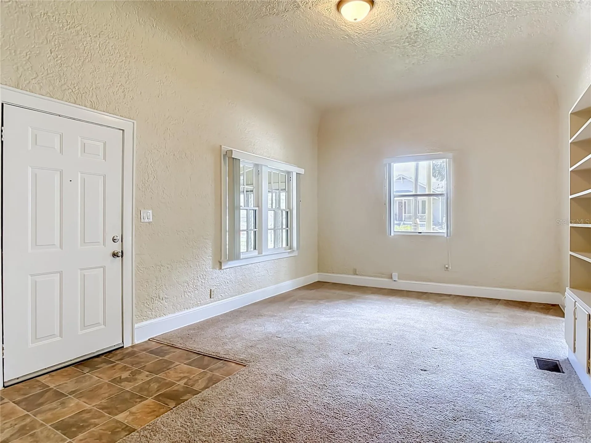 224 S Salisbury Avenue Deland FL 32720