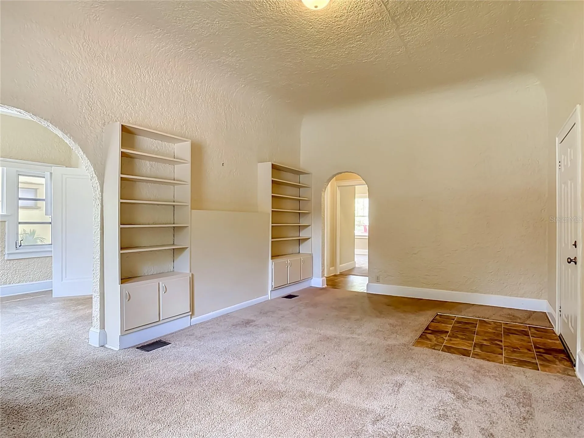 224 S Salisbury Avenue Deland FL 32720