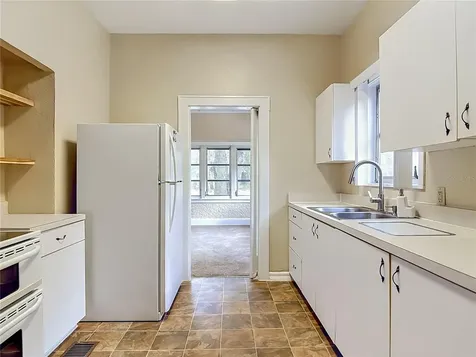 224 S Salisbury Avenue Deland FL 32720