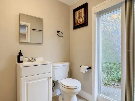 224 S Salisbury Avenue Deland FL 32720