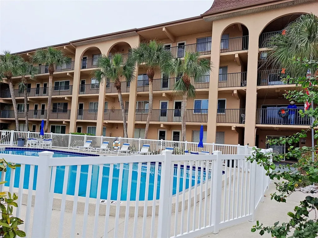 2525 W Bay Drive Belleair Bluffs FL 33770