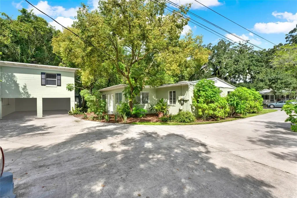 1016 Alba Drive Orlando FL 32804