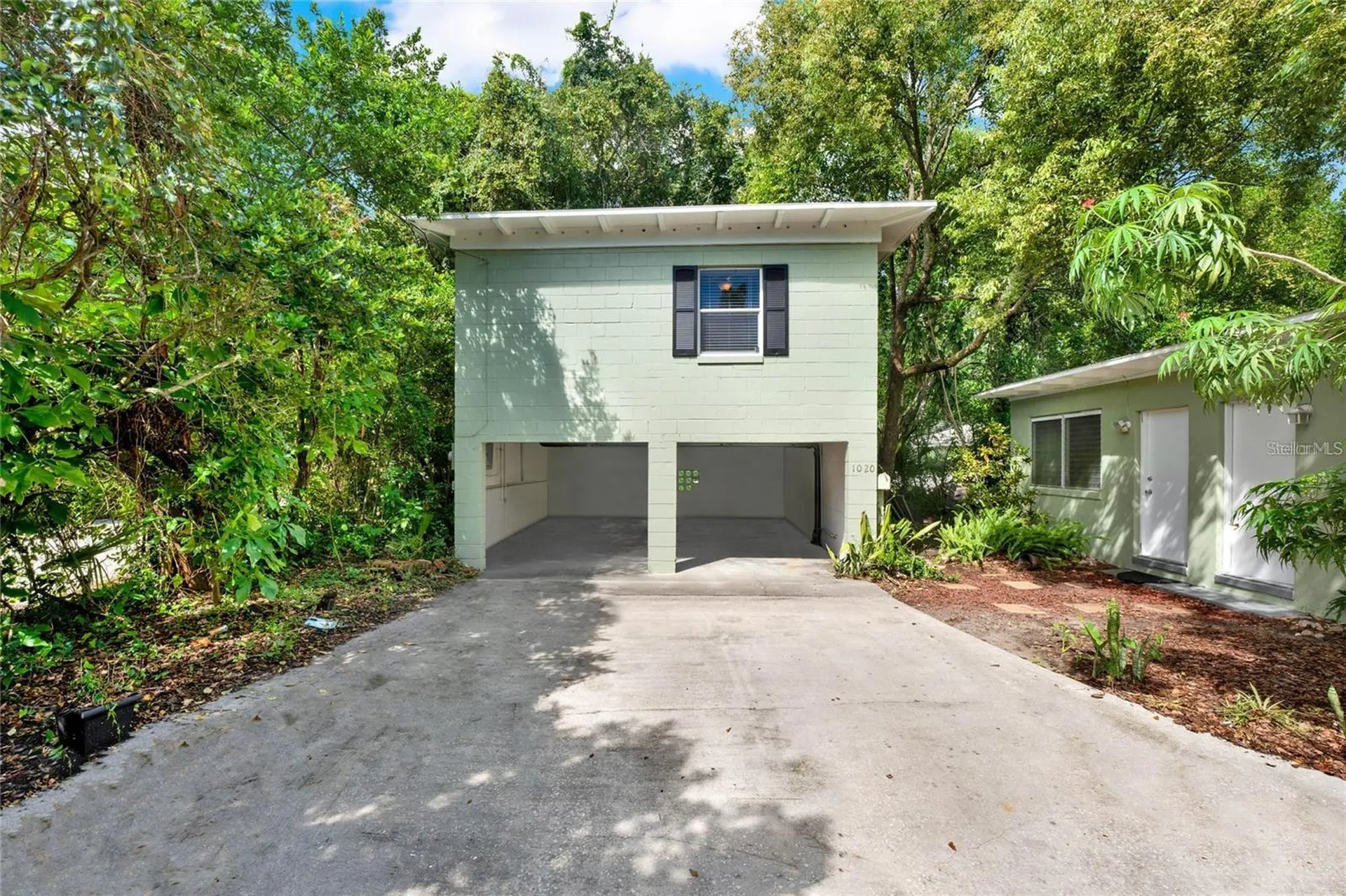 1016 Alba Drive Orlando FL 32804