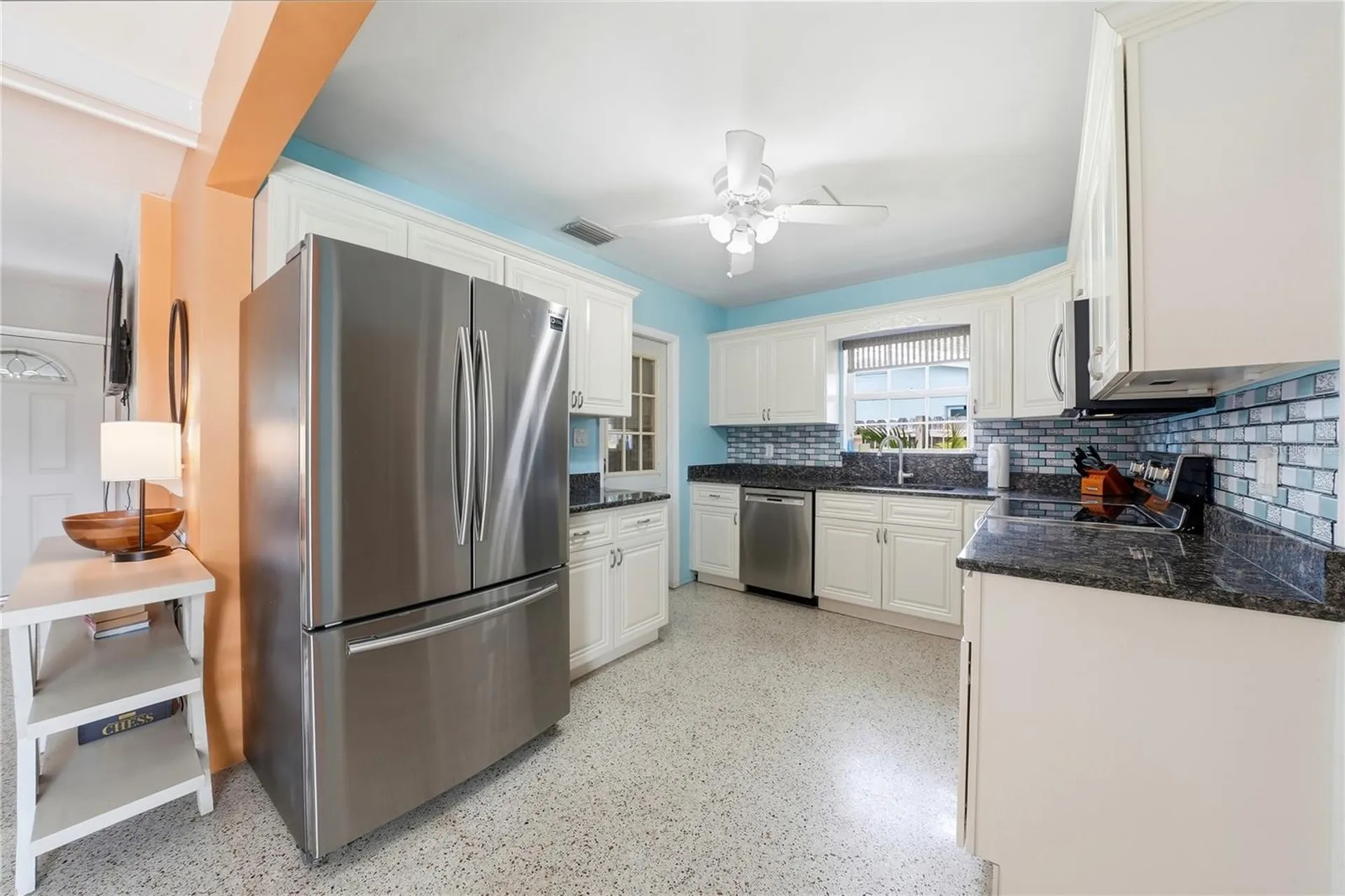 10437 52nd Avenue N St Petersburg FL 33708