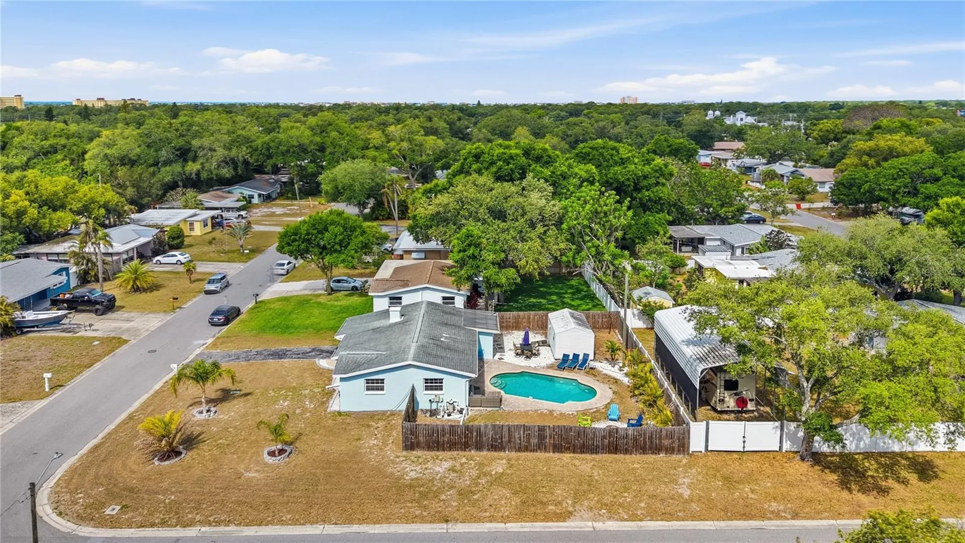 10437 52nd Avenue N St Petersburg FL 33708