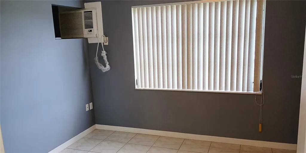 1875 Sunny Drive Bradenton FL 34207