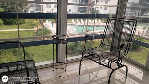 1875 Sunny Drive Bradenton FL 34207