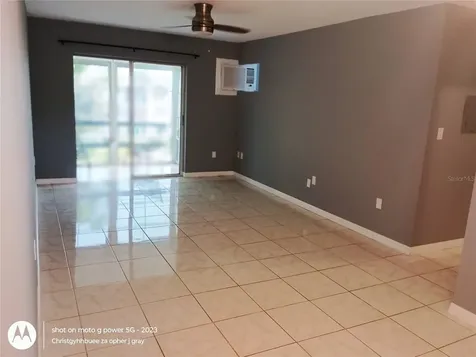 1875 Sunny Drive Bradenton FL 34207