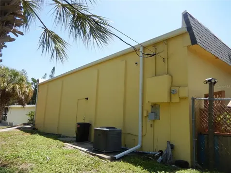6804 Cortez Road W Bradenton FL 34210