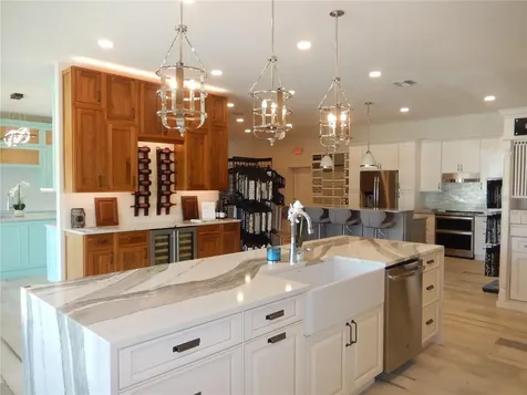 6804 Cortez Road W Bradenton FL 34210