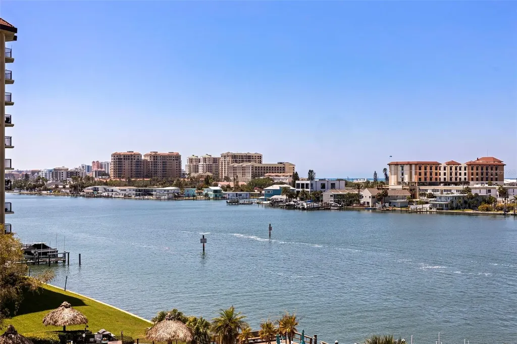 736 Island Way Clearwater Beach FL 33767