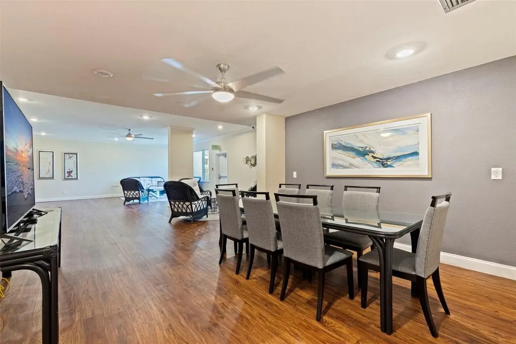 736 Island Way Clearwater Beach FL 33767