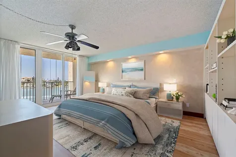 736 Island Way Clearwater Beach FL 33767