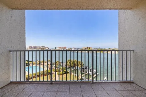 736 Island Way Clearwater Beach FL 33767