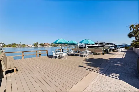 736 Island Way Clearwater Beach FL 33767