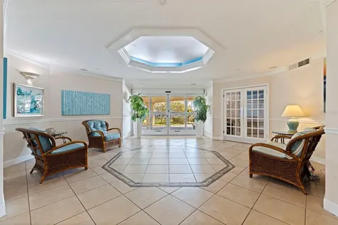 736 Island Way Clearwater Beach FL 33767