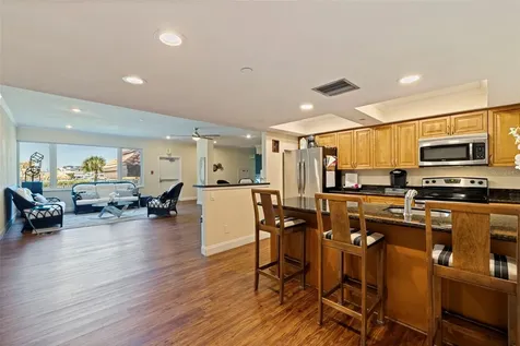 736 Island Way Clearwater Beach FL 33767
