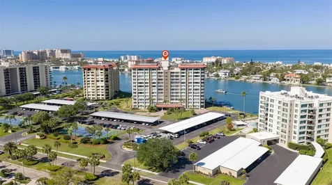 736 Island Way Clearwater Beach FL 33767