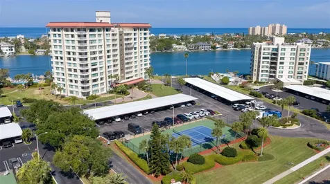736 Island Way Clearwater Beach FL 33767