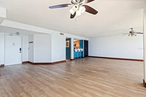 736 Island Way Clearwater Beach FL 33767