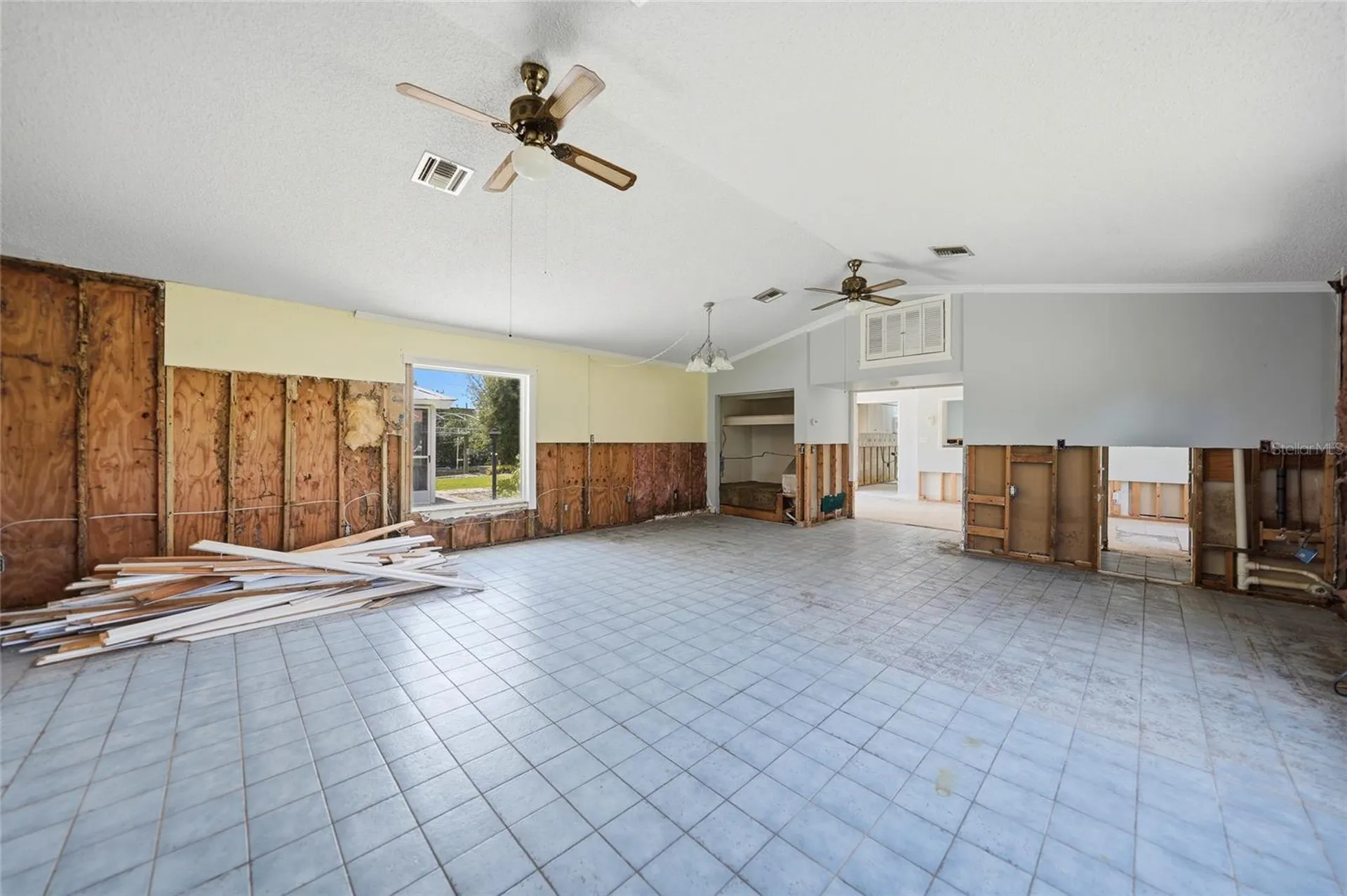 425 Fireball Court Punta Gorda FL 33950