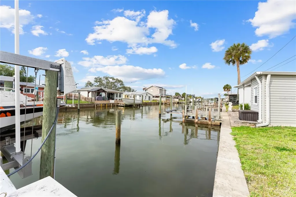 8740 43rd Avenue N St Petersburg FL 33709