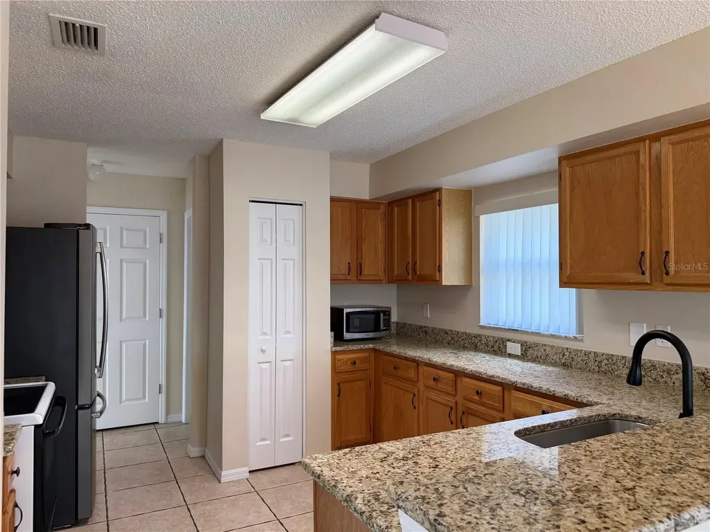 758 Burlwood Street Brandon FL 33511