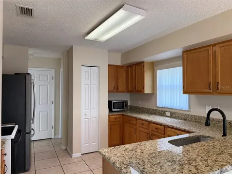 758 Burlwood Street Brandon FL 33511